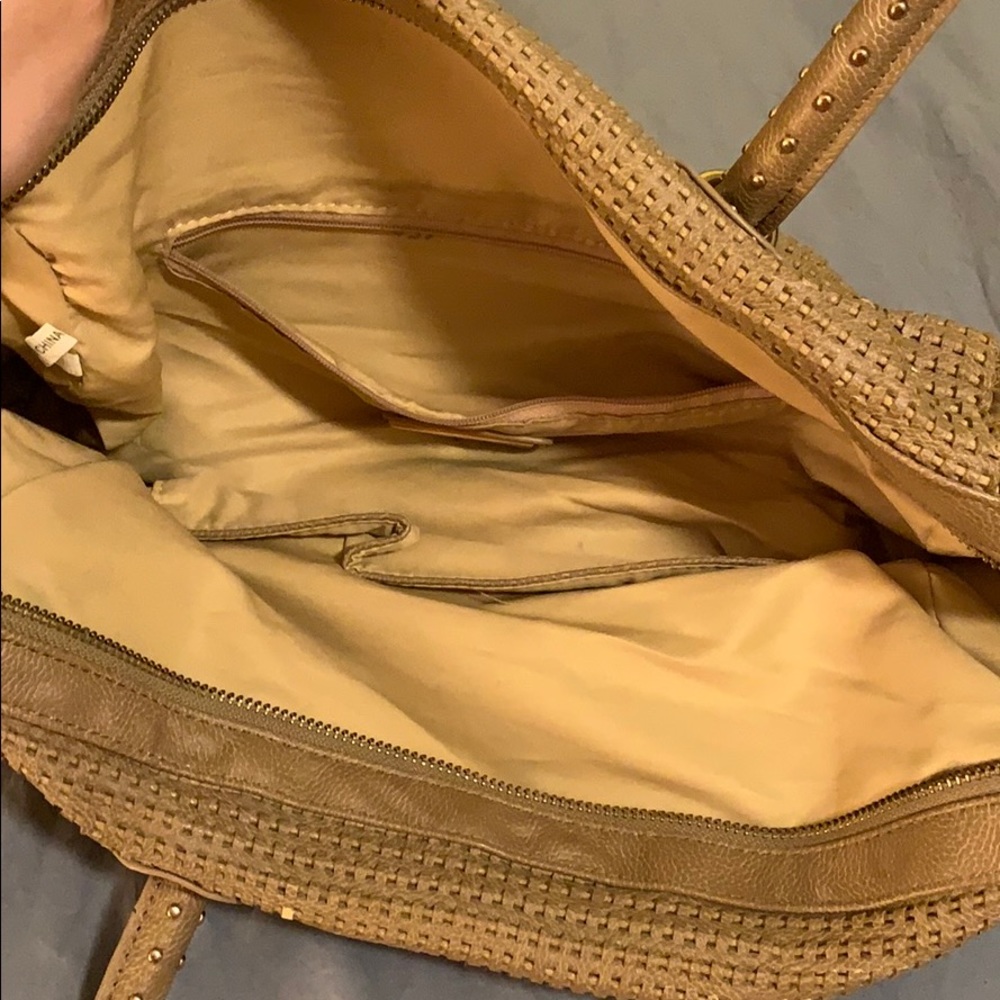 Purse - Picture 3 of 3